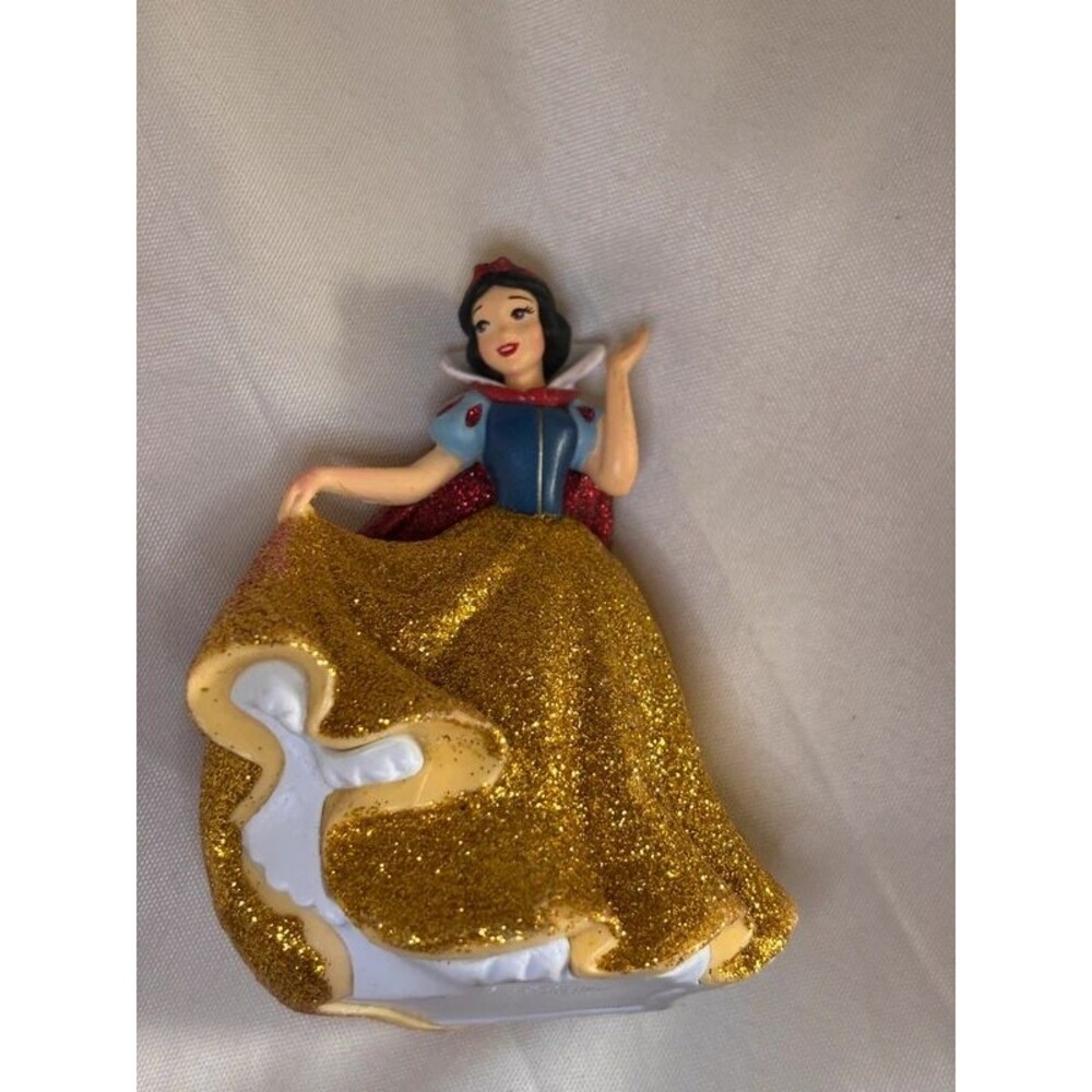 Disney princess Snow White with Sparkly Dress 3.5” figurine